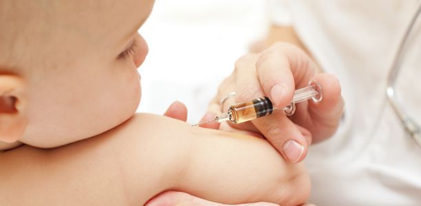 baby_vaccine_flu_shot_close_up