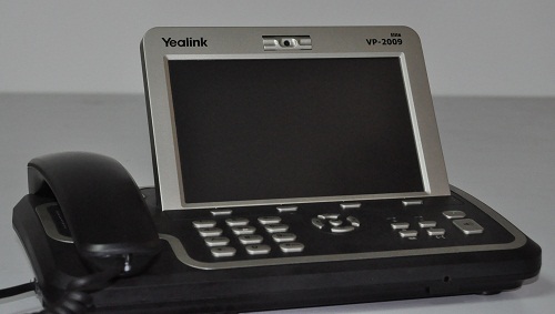Dien-thoai-IP-YEALINK-video-phone
